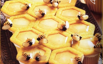 Bee Hive Cupcakes