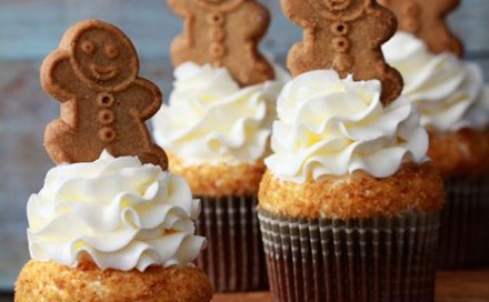 Gingerbread Cupcakes with Lemon Cream Cheese Frosting